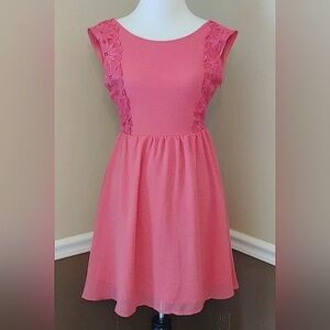 NEW Coco Love Modcloth Coral Pink Chiffon Open V-Back Mini Dress Size Small